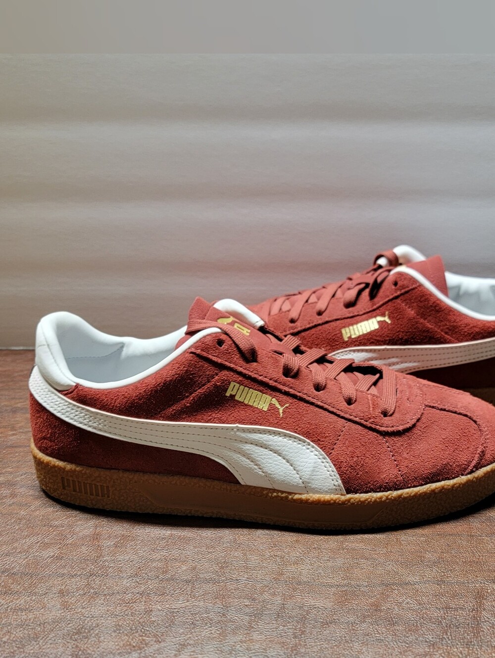 PUMA Club Men Sneakers Intense Red White Gold Size 10